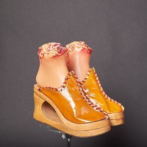 1970s Platform Carved Heel Mules Shoes Heels